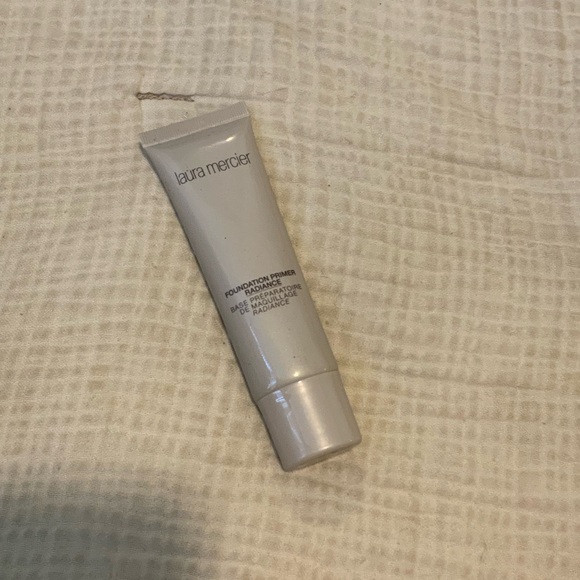Laura Mercier Radiance Illuminating Foundation Face Primer Moisturizer - Picture 1 of 2